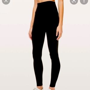 Lululemon super high rise 28” align legging